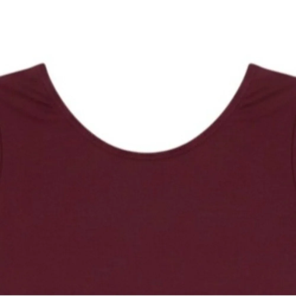 Capezio Childs S 4-6 Short Sleeve Scoop Neck Leotard Bodysuit Burgundy